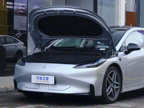 2025�� 710 Max��