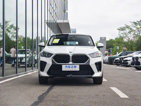 2025�� sDrive25i M�˶���װ