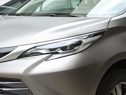 2027�� 2.5L ˫��������԰�