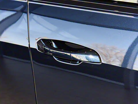 2025�� allroad quattro 55 TFSI ��̽�ռ�