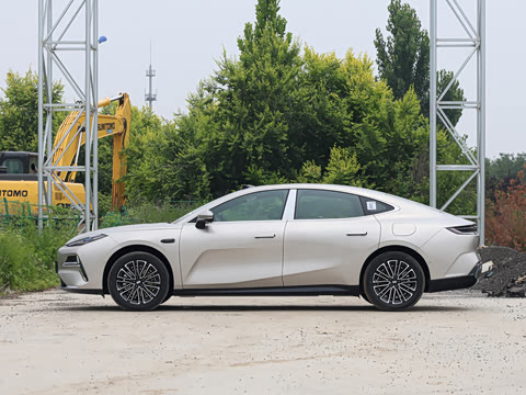 2026�� 225km EM-i Զ����Զ���