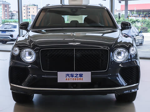 2026�� 4.0T V8 ������