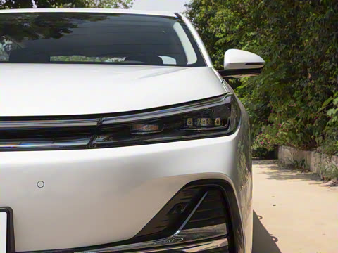 2025�� EM-i 70km ������