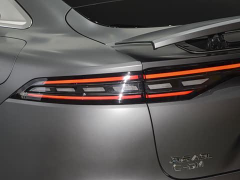 2025�� ��� �����۷��