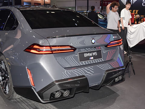 2025�� M5
