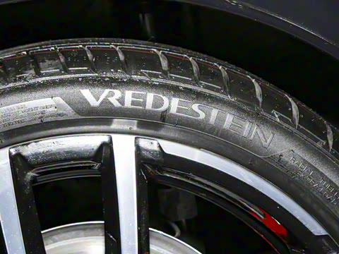 2025�� JOHN COOPER WORKS CABRIO