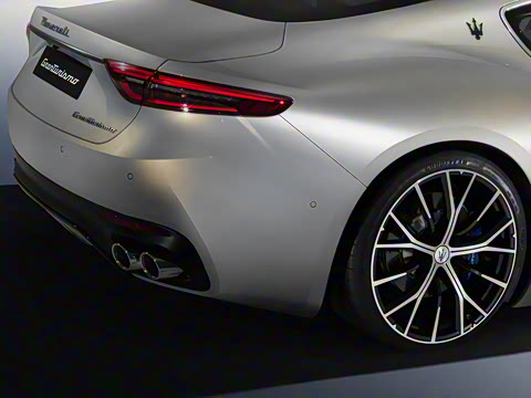 2023�� 3.0T Modena