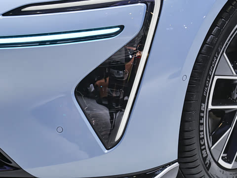 2026�� Performance ����������