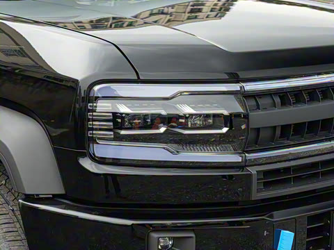 2025�� 210KM ����Ultra��