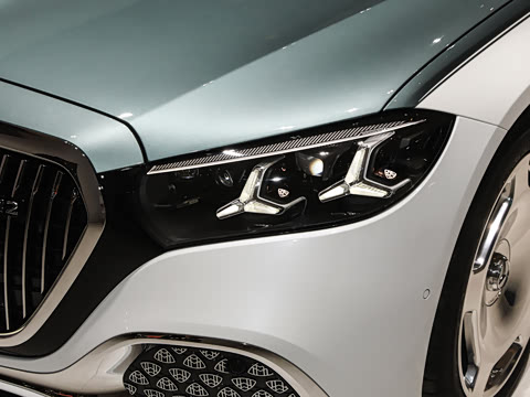 2027�� S 680 4MATIC
