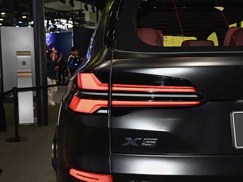 2026�� xDrive 40Li �����