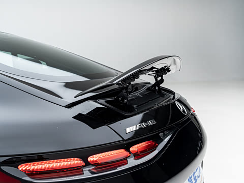 2026�� AMG GT 63 4MATIC+