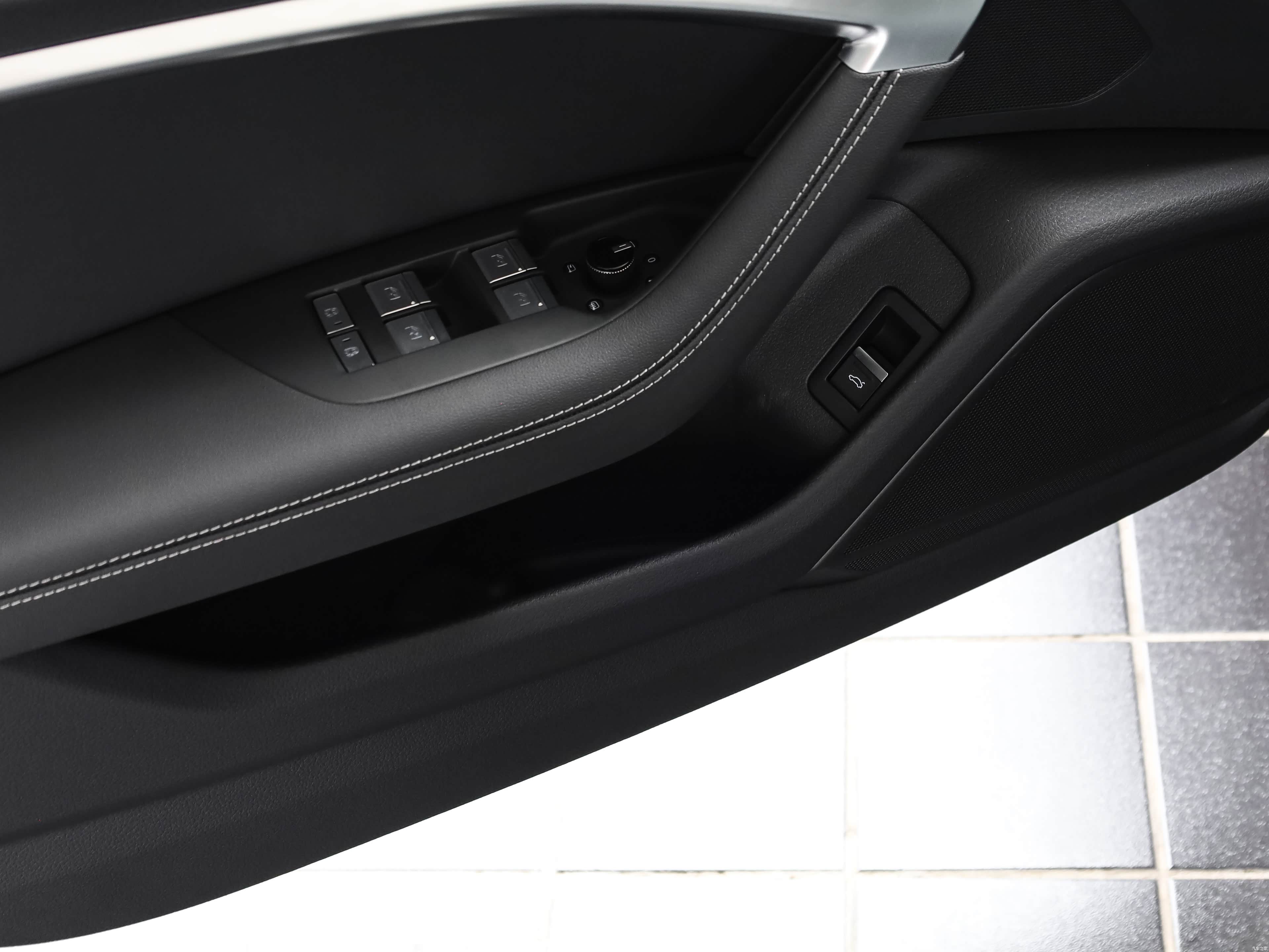 Audi A7L, миниатюра 25
