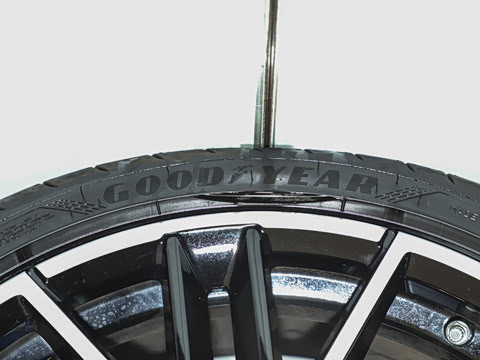 2022�� 840i ˫�Ž��ܳ� M�˶���װ