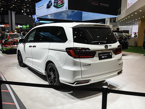 2026�� 2.0L e:HEV �������