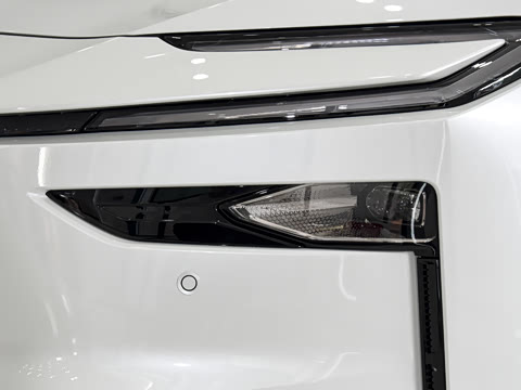 2026�� 700 Max�����״��