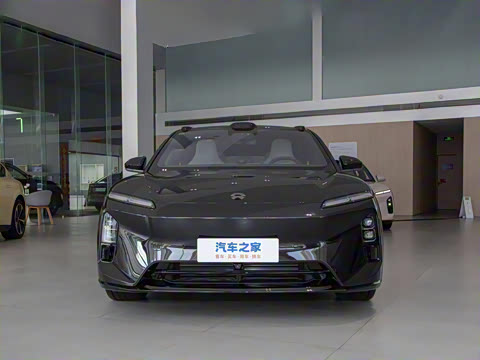 2025�� �ھ������ 75kWh Touring