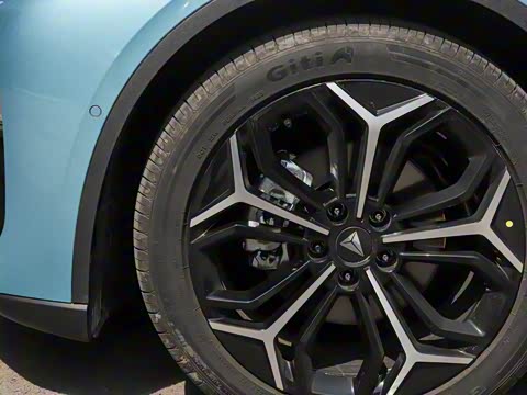 2026�� 240Ultra��ΪǬ��ADS SE��