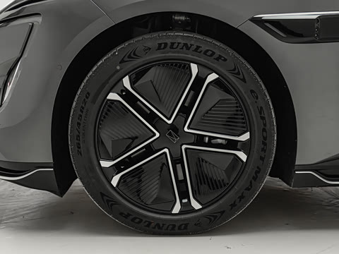 2026�� �Ŀ� Max ˫��������