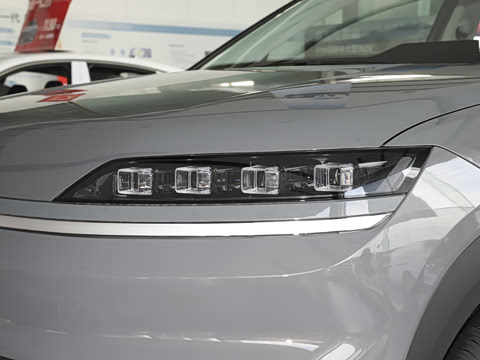 2025�� ����SMART�� 64.2kWh