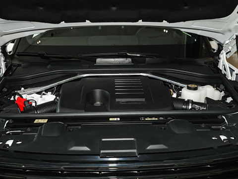 2024�� 3.0 L6 400PS SV���ٴ����ӳ��� 4��