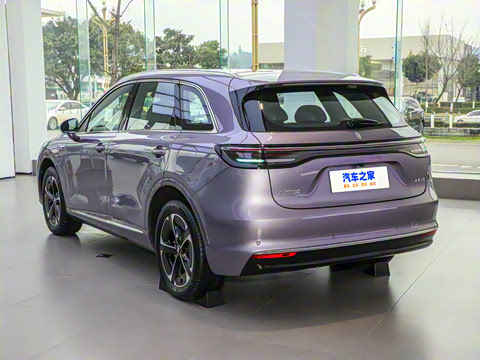 2025�� ���� Pro