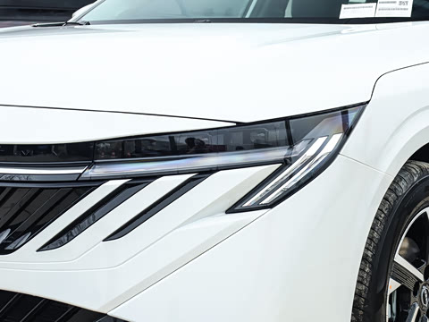 2026�� 1.6L CVT �����Ƽ���