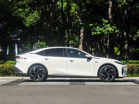 2026�� 550Ultra��ΪǬ��ADS SE��