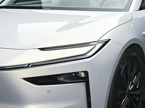 2026�� 710 Ultra�����״��