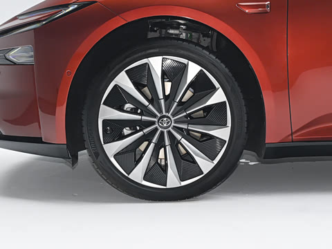 2026�� 710 Ultra�����״��