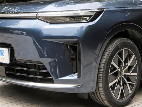 2025�� Ǭ�� UItra 5��