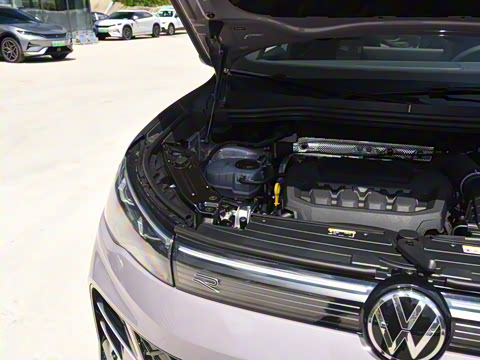 2025�� PRO 380TSI ���� R-Line �����