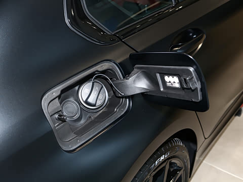 2026�� 330Li �����