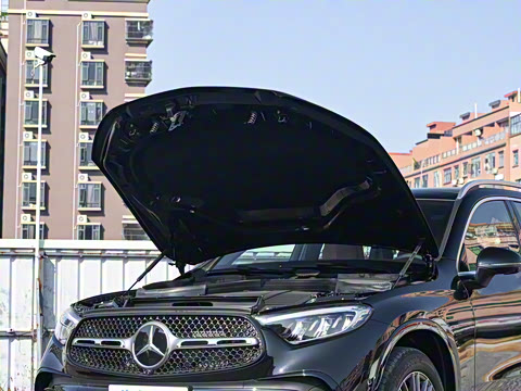 2026�� GLC 300 L 4MATIC ������ 7��