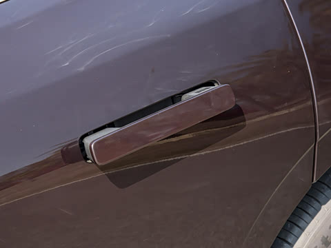 2026�� 225km EM-i Զ�����ǺӰ�