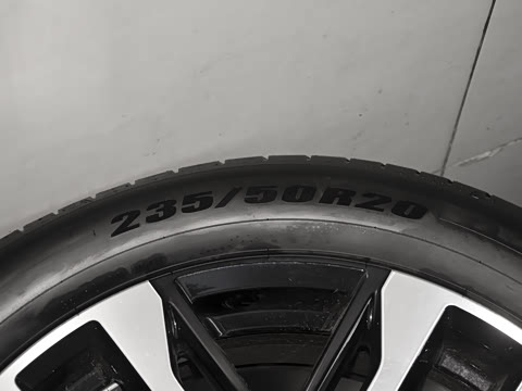 2026�� 2.0L ���ܵ��˫�� PRO+