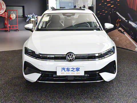 2026�� L 300TSI DSG ��Ӣ��