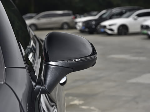 2026�� CLE 300 4MATIC �����ͽ��ܳ�