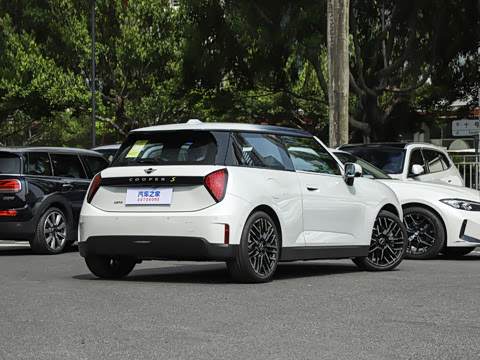 2026�� 463km COOPER SE ������
