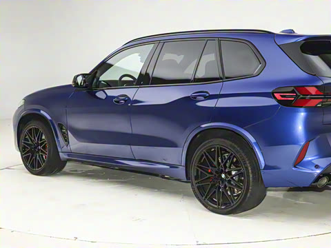 2024�� X5 M ������