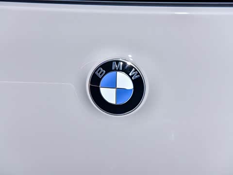 2026�� M50 xDrive