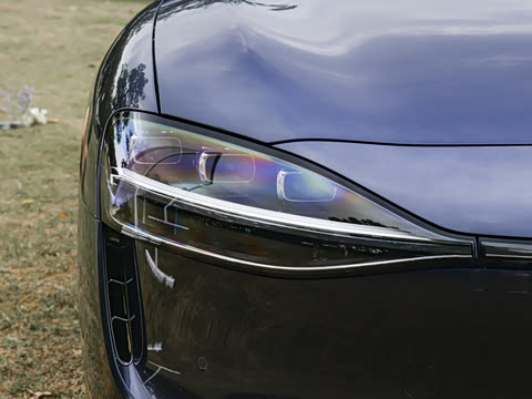 2025�� ���� Ultra��������