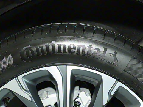 2026�� 2.0T �󶼻���