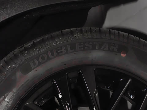 2025�� 251km ϲ���� 25.05kWh