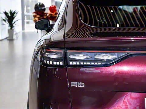 2025�� 670 Pro��