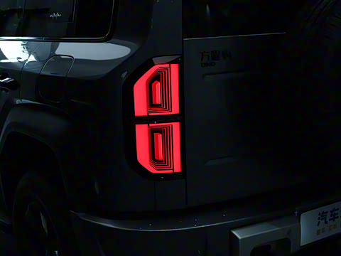 2025�� 210KM ����Ultra��