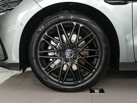 2026�� EV �Ǽݰ� 705KM���������
