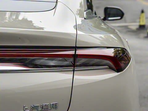 2025�� ������