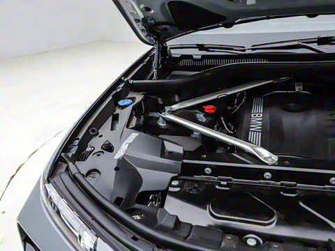 2024�� xDrive40i ������M�˶���װ