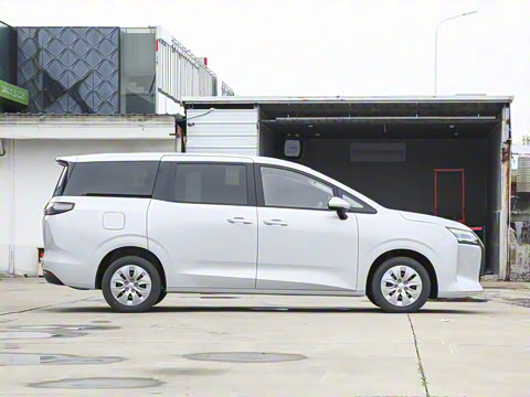 2025�� 1.5T 6MT ������